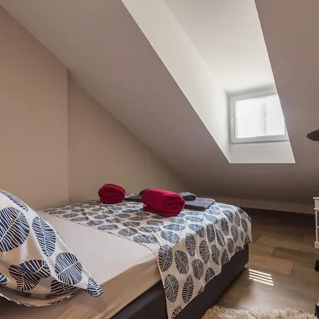 Three Bedroom Spacious Petrunjela * Dubrovnik